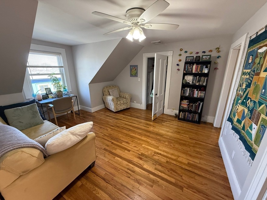 10 Oakview Terrace unit 3, Jamaica Plain, MA 02130 - photo 1