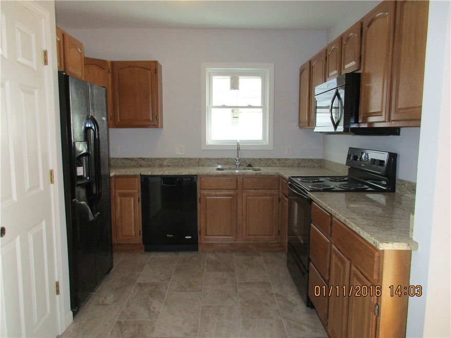 379 E School St unit 1L, Woonsocket, RI 02895 - photo 1