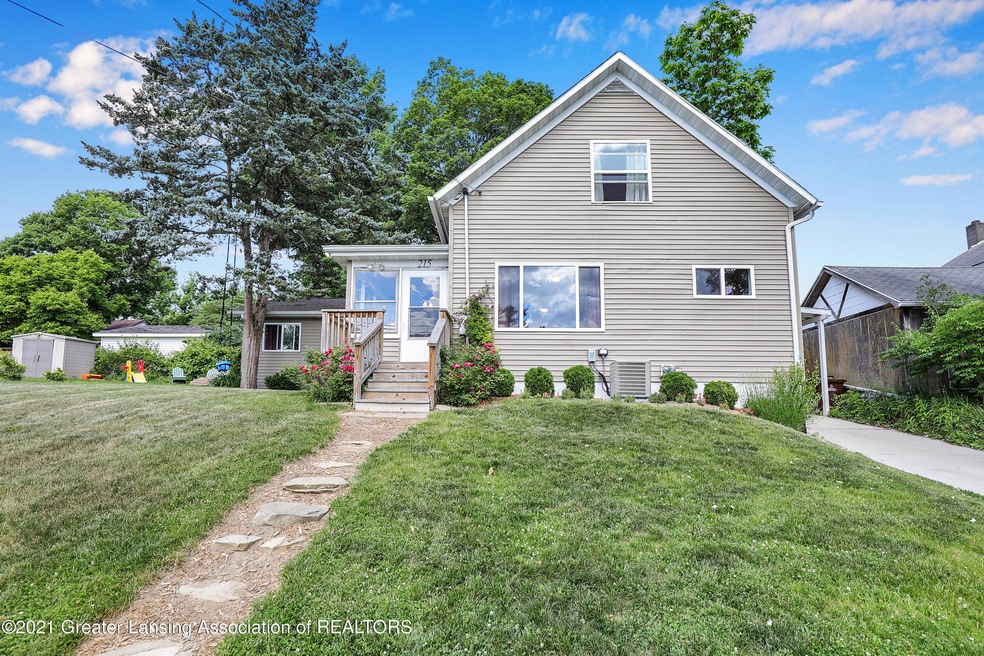 215 E Front St, Grand Ledge, MI 48837 - photo 1