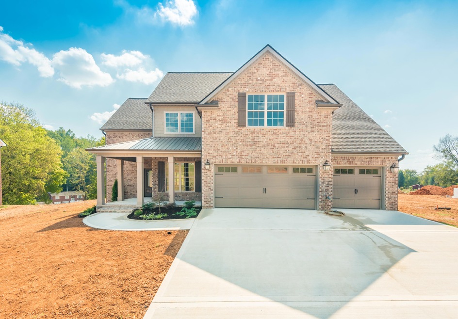 2227 Hickory Crest Ln, Knoxville, TN 37932 - photo 1