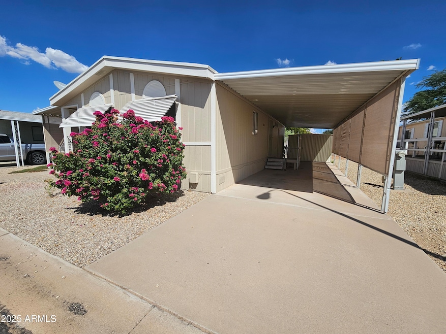 1505 N Evergreen St unit 17, Chandler, AZ 85225 - photo 1