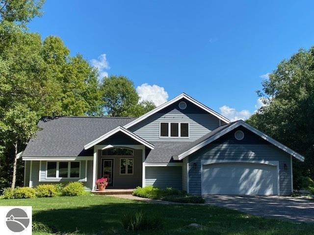 Sold $399,900 • Co-Listing Agent