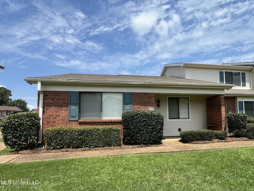 Sold • Co-Listing Agent