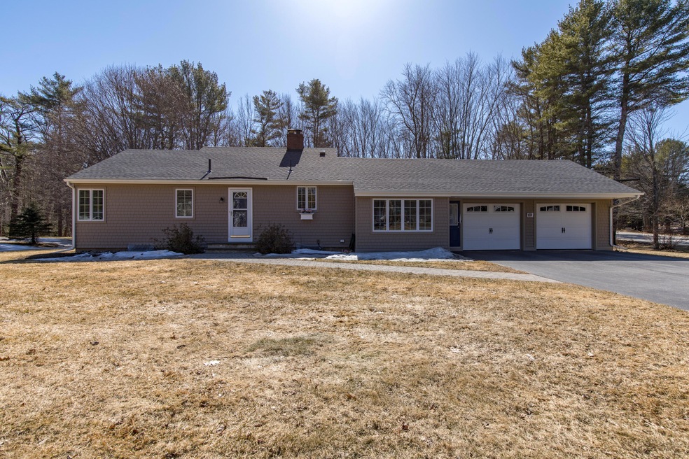 2 Meadowbrook Rd, Brunswick, ME 04011 - photo 1