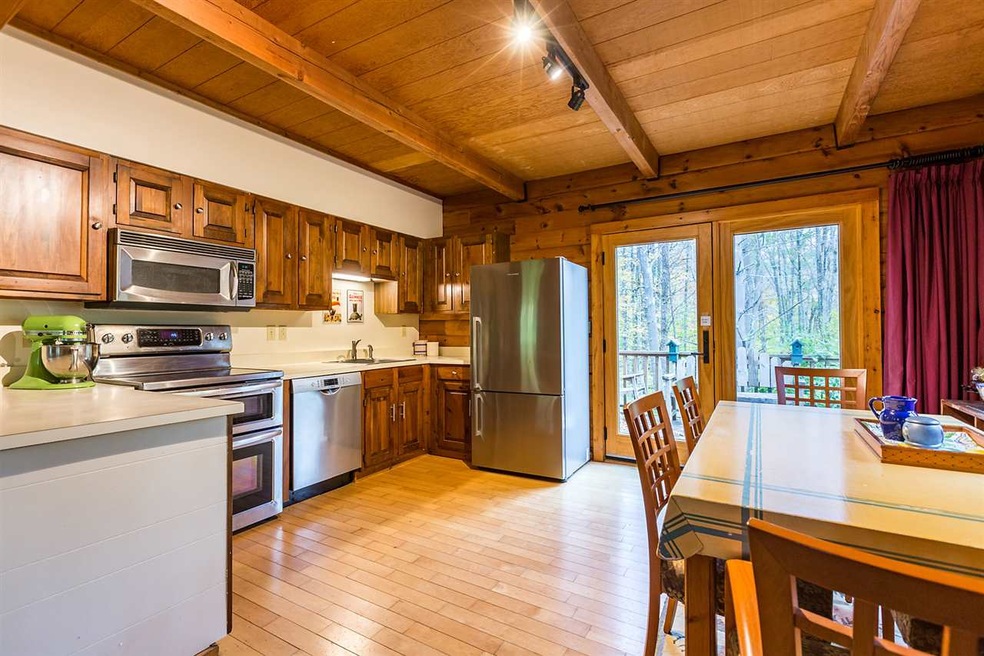 833 Dunlap Farm Rd, Arlington, VT 05250 - photo 1