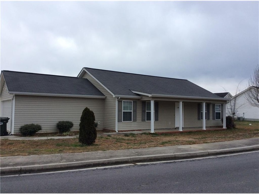 1474 Heather Way, Dalton, GA 30721 - photo 1