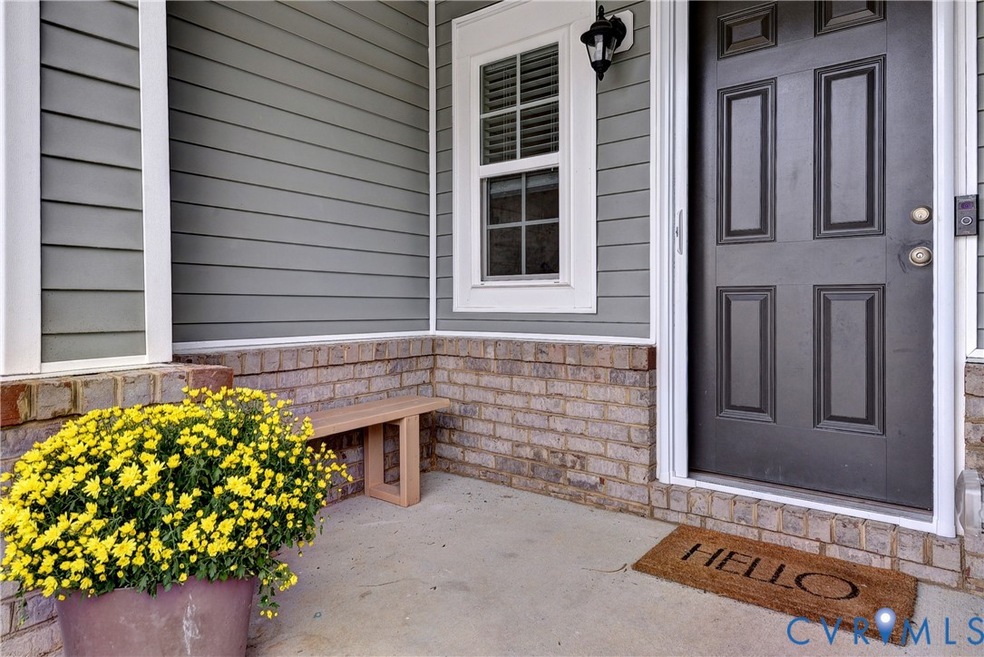 7713 Leeds Castle Ln, New Kent, VA 23124 - photo 1