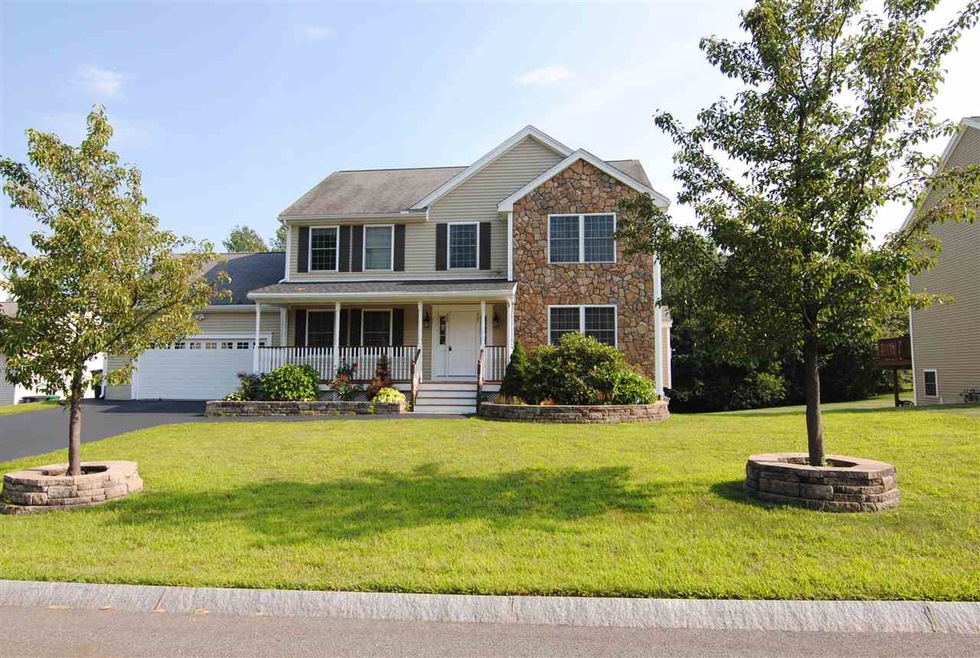 7 Annabelle Ct, Nashua, NH 03062 - photo 1