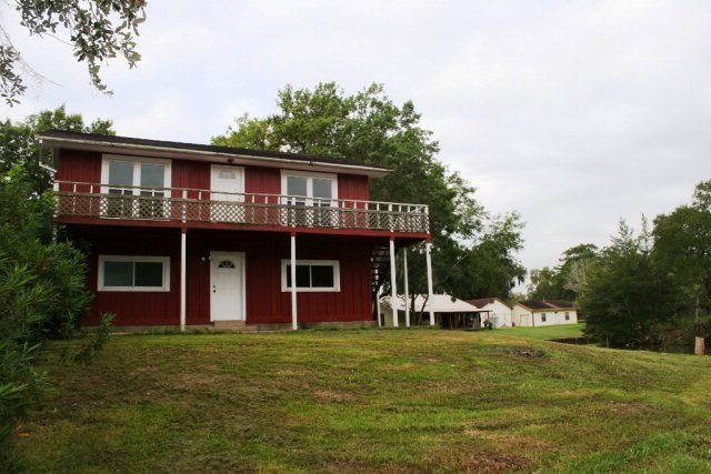 6842 Cr 659, Brazoria, TX 77422 - photo 1