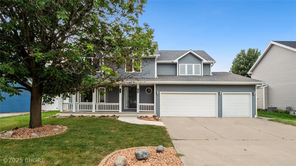 708 13th St SW, Altoona, IA 50009 - photo 1