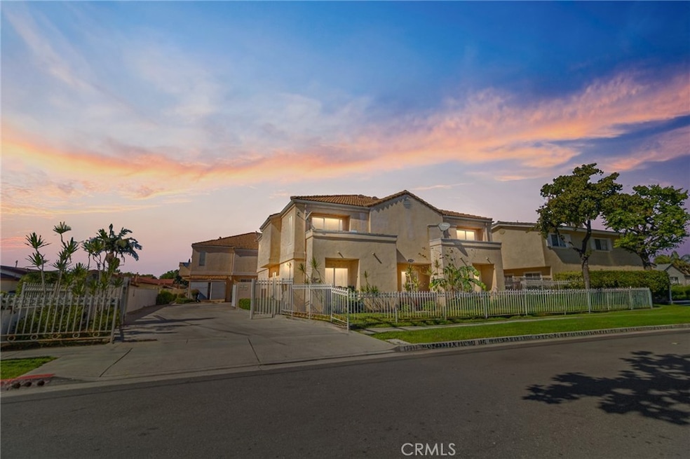 For Sale $615,000 • Co-Listing Agent