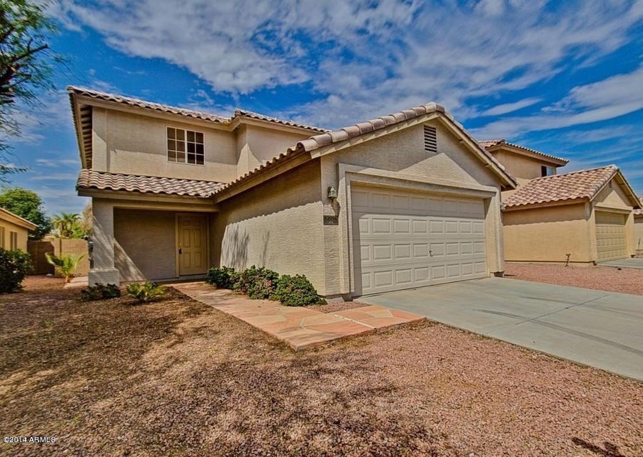 Cherry Hills - Front