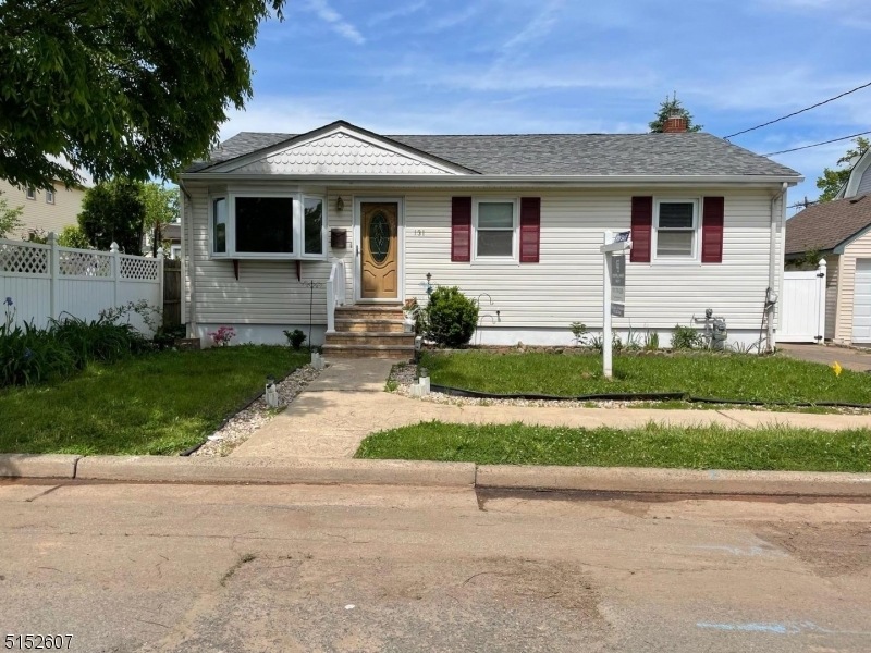 131 Minna St, Rahway, NJ 07065 - photo 1