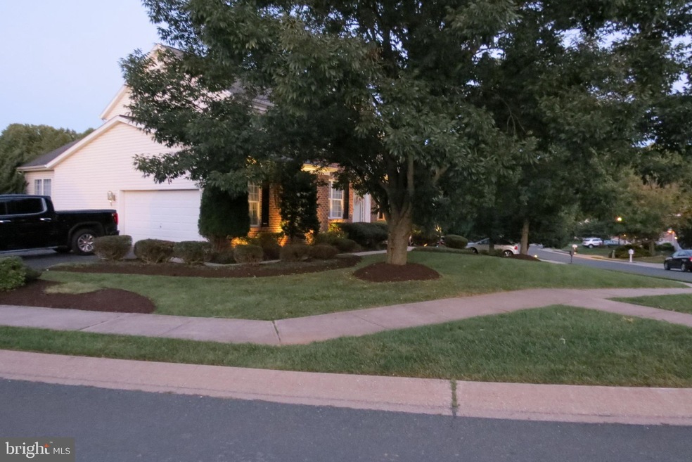 5595 Compton Ln, Sykesville, MD 21784 - photo 1