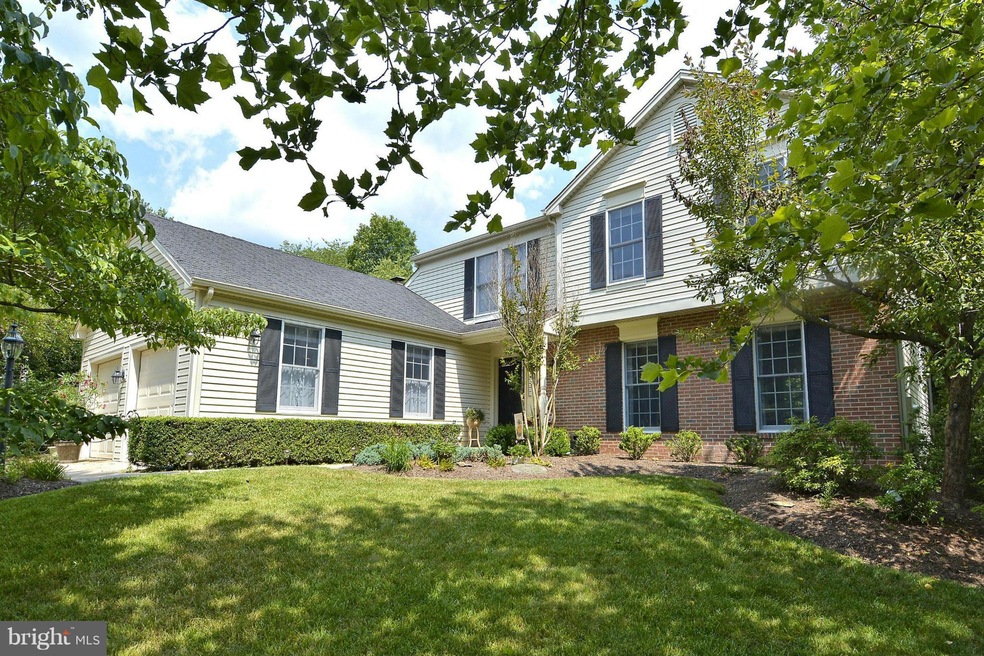 11014 Cross Laurel Dr, Germantown, MD 20876 - photo 1