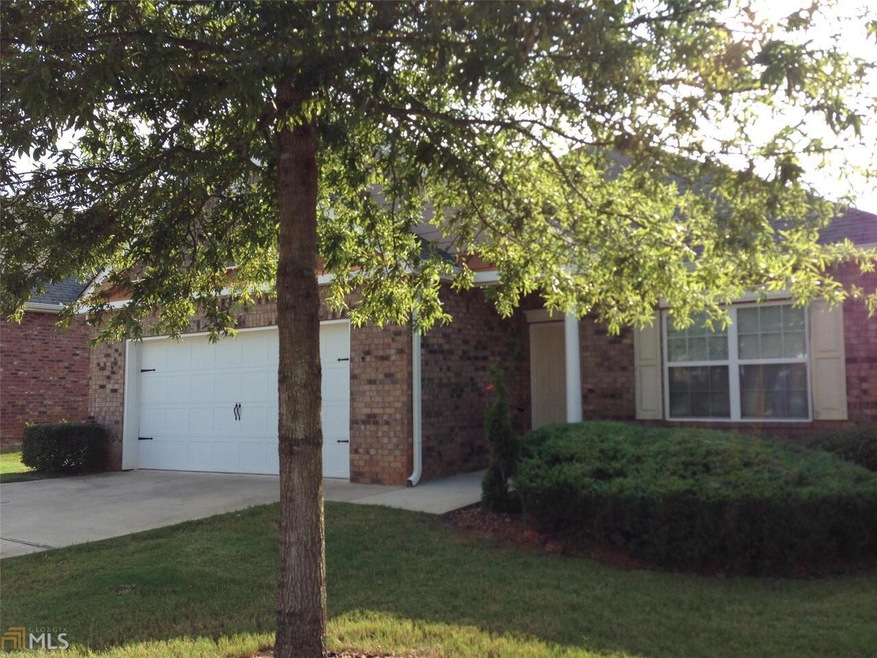 407 Buckboard Ln, Locust Grove, GA 30248 - photo 1