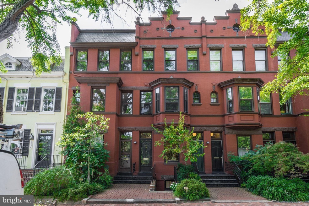 3040 R St NW unit 1/2, Washington, DC 20007 - photo 1