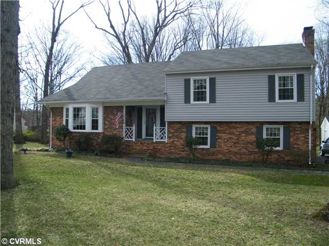 Exterior Front - NEW WINDOWS