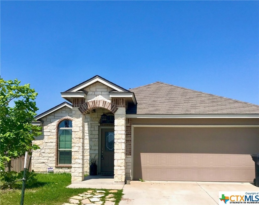 406 Chrislyn St, Troy, TX 76579 - photo 1