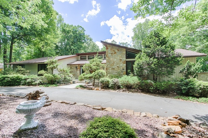 6 Crest Ln, Warren, NJ 07059 - photo 1