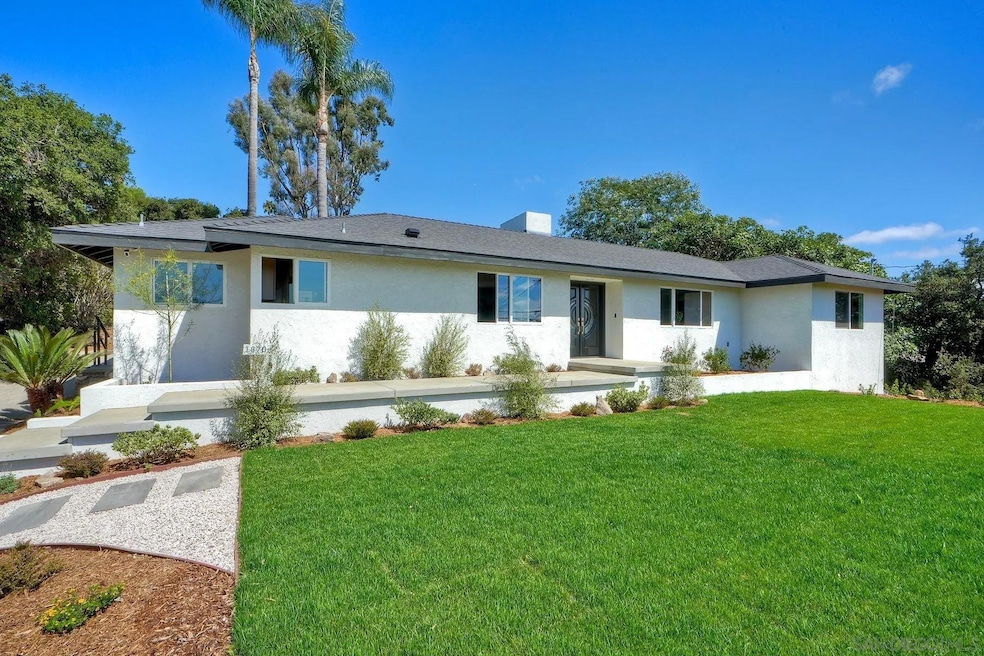 1870 Laurel Rd, Oceanside, CA 92054 - photo 1