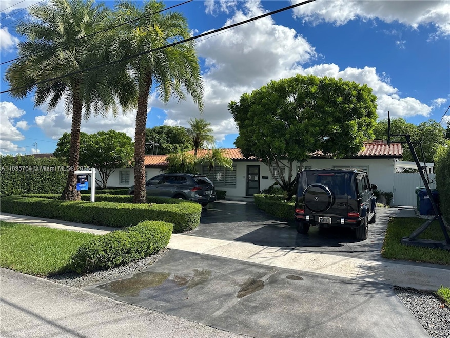 For Rent $5,800/month