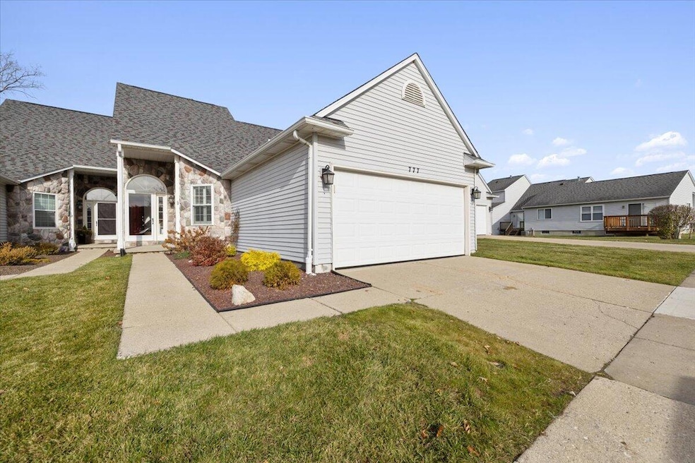 777 Challenging Trail, South Lyon, MI 48178 - photo 1