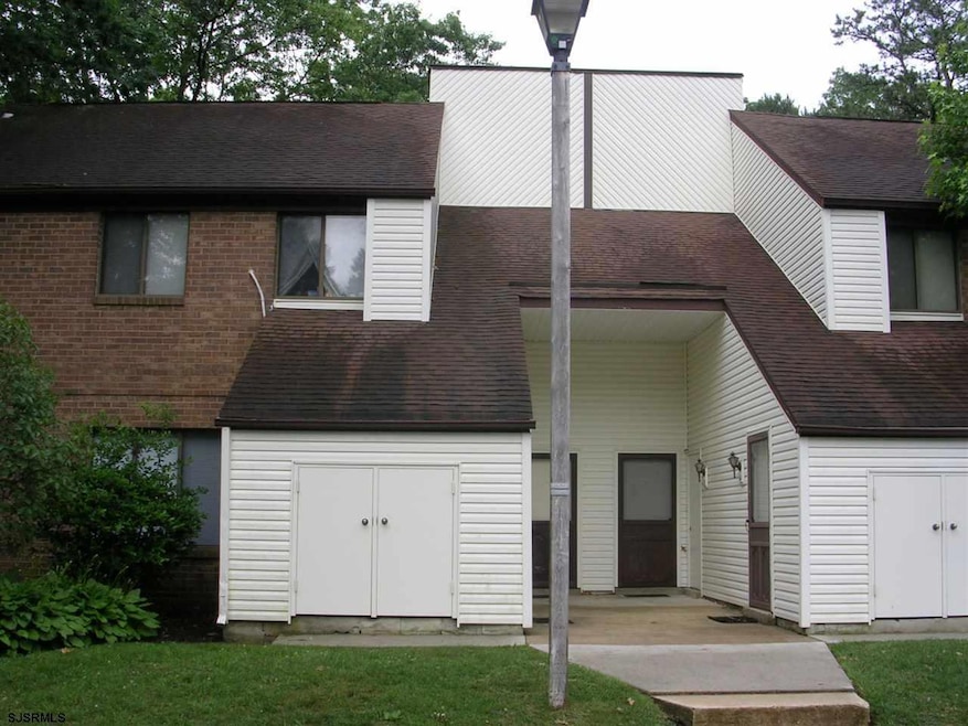 3 Country Oak Ln unit 3, Egg Harbor Township, NJ 08234 - photo 1