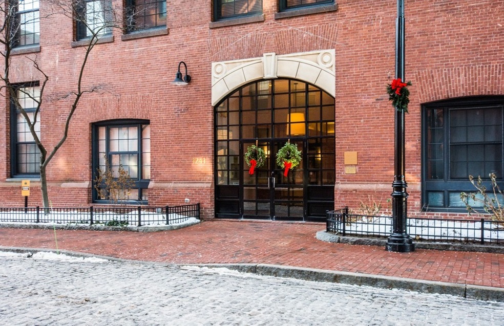 1241 Adams St unit F-406, Dorchester Center, MA 02124 - photo 1