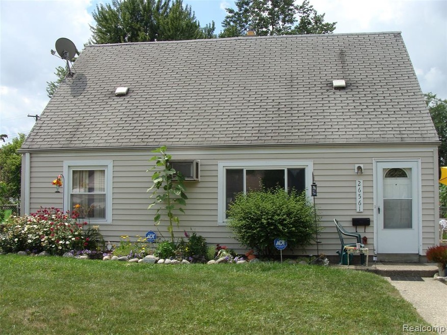 26561 Lehner St, Roseville, MI 48066 - photo 1