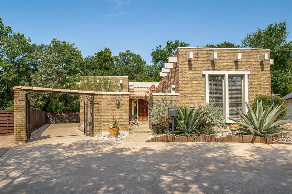 2857 Lawtherwood Place, Dallas, TX 75214 - photo 1