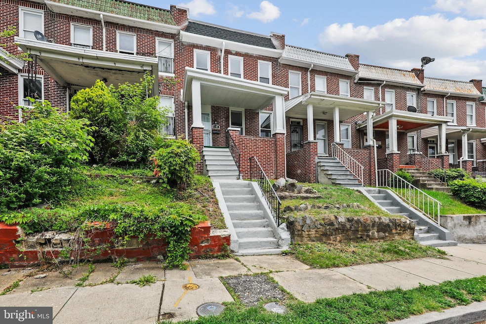 1067 Ellicott Driveway, Baltimore, MD 21216 - photo 1