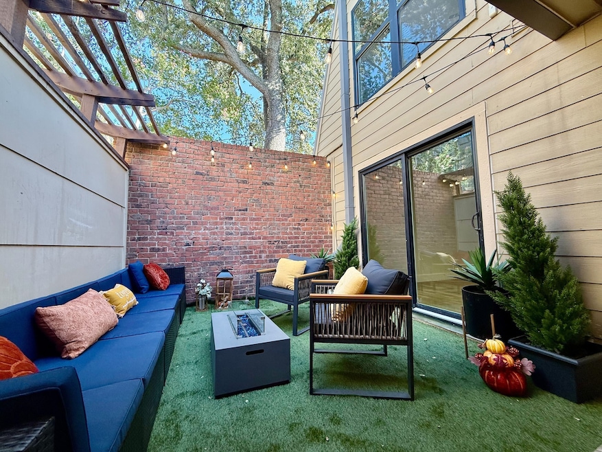 3929 Buena Vista St unit F, Dallas, TX 75204 - photo 1