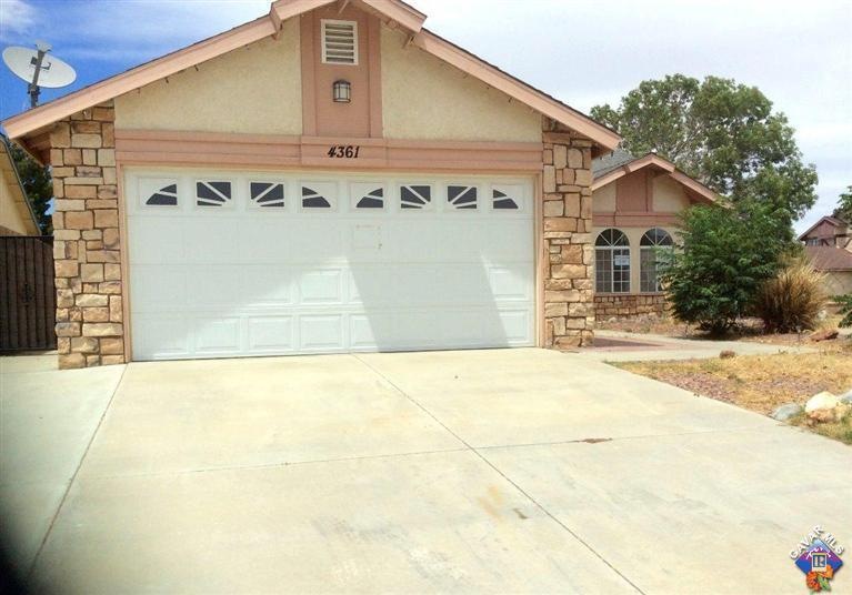 4361 Silverado Ct, Rosamond, CA 93560 - photo 1