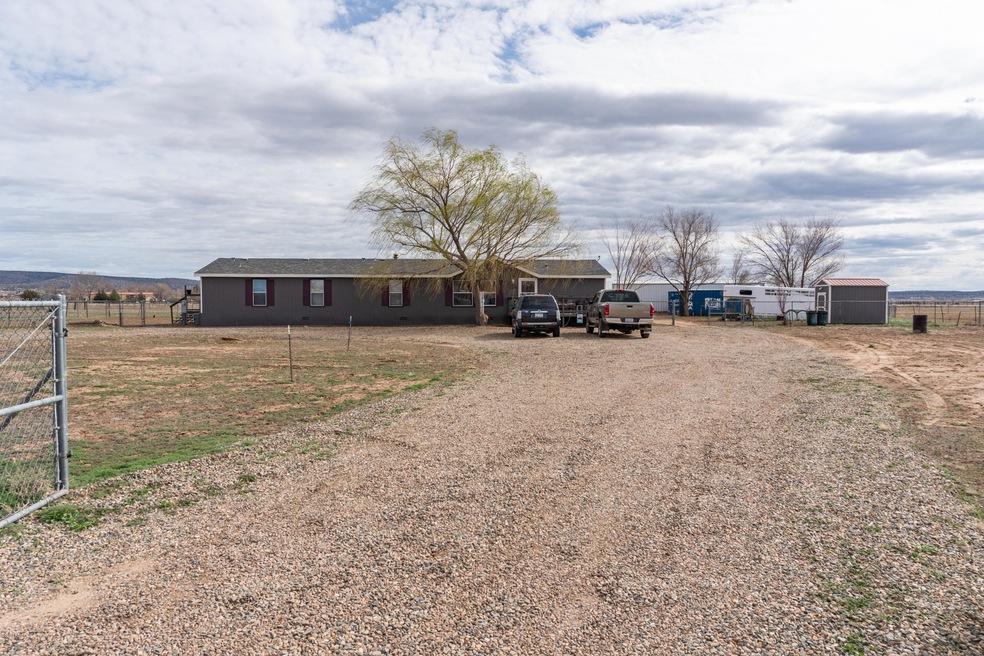 24325 Troy Ln, Paulden, AZ 86334 - photo 1