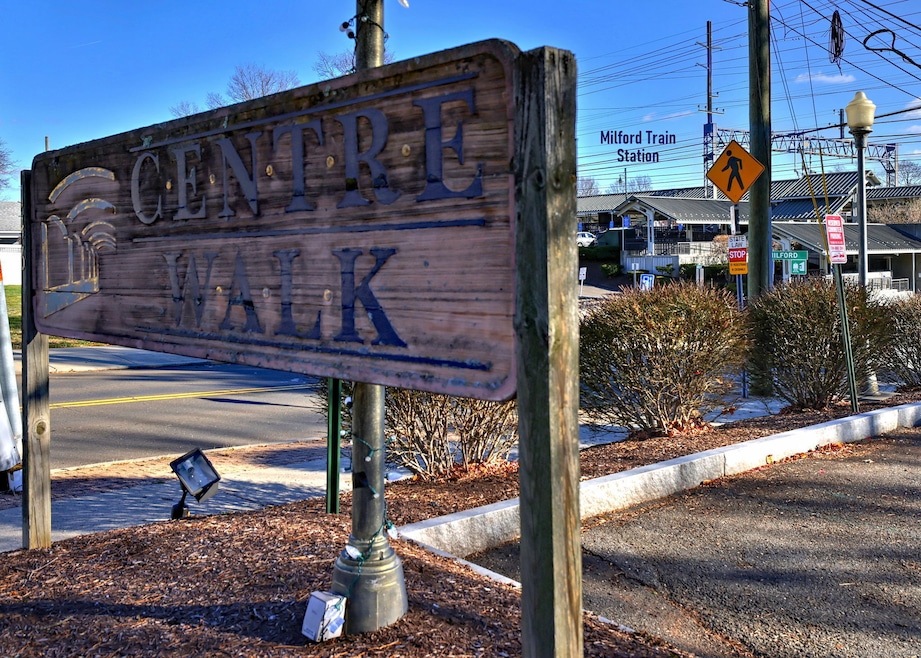 146 High St unit 207, Milford, CT 06460 - photo 1