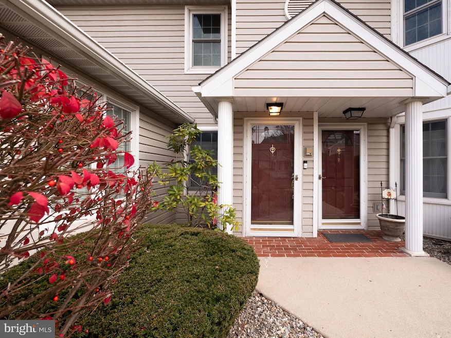 3217 Garfield Ave unit E, Reading, PA 19605 - photo 1