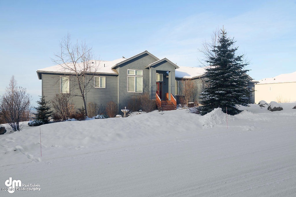 Exterior_DMD_0749-SMALL