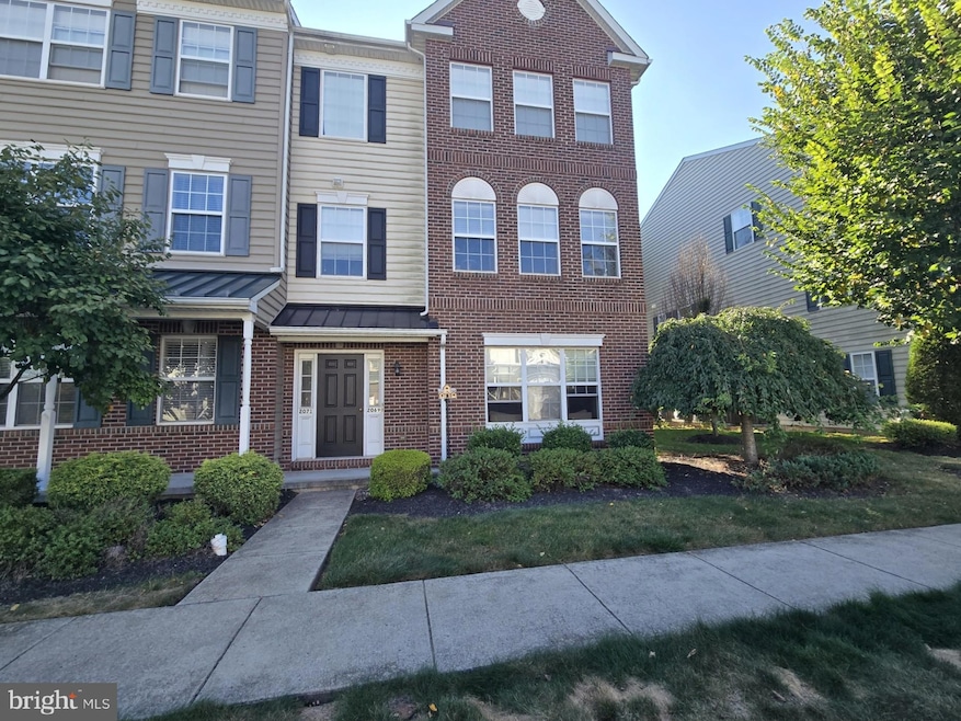 2069 Morgan Hill Dr unit M29, Pennsburg, PA 18073 - photo 1