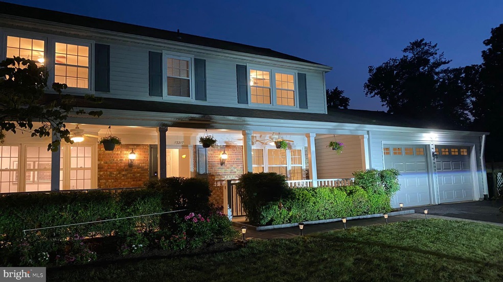 13217 Memory Ln, Fairfax, VA 22033 - photo 1