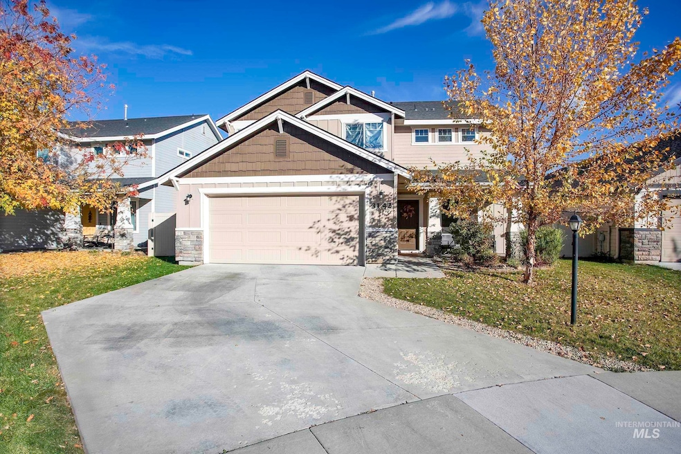 For Sale $490,000 • Co-Listing Agent