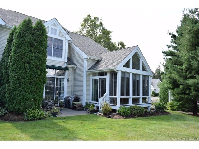 2 Bonnie Briar unit 60, Cromwell, CT 06416 - photo 1