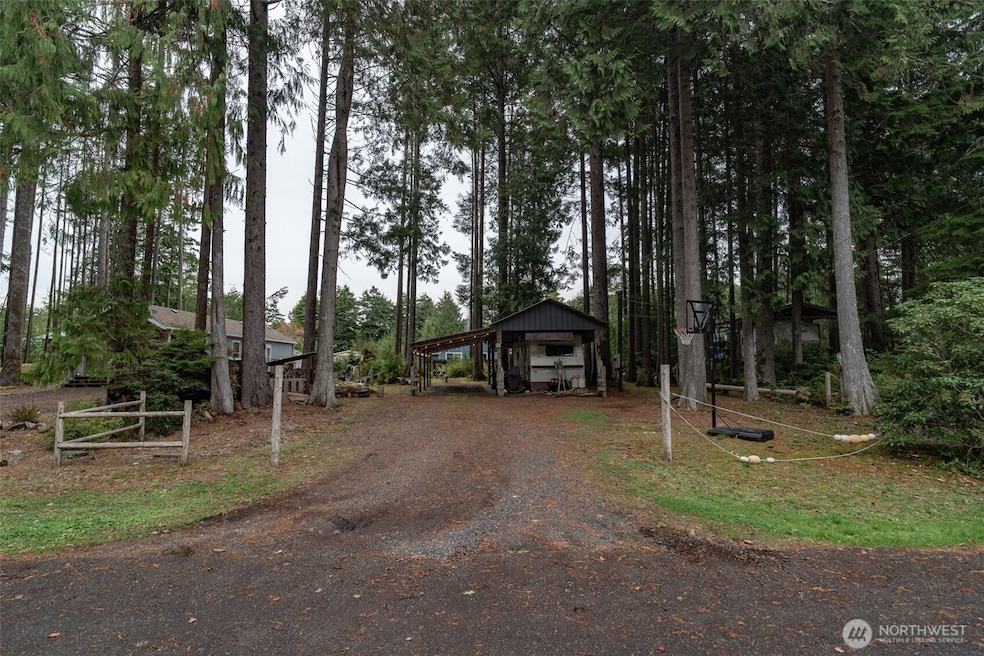 51 Robin Ln, Moclips, WA 98571 - photo 1