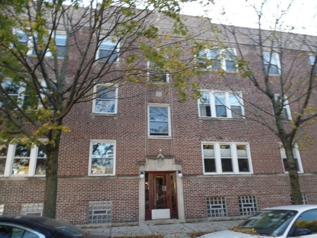 2049 W Ainslie St unit 1E, Chicago, IL 60625 - photo 1