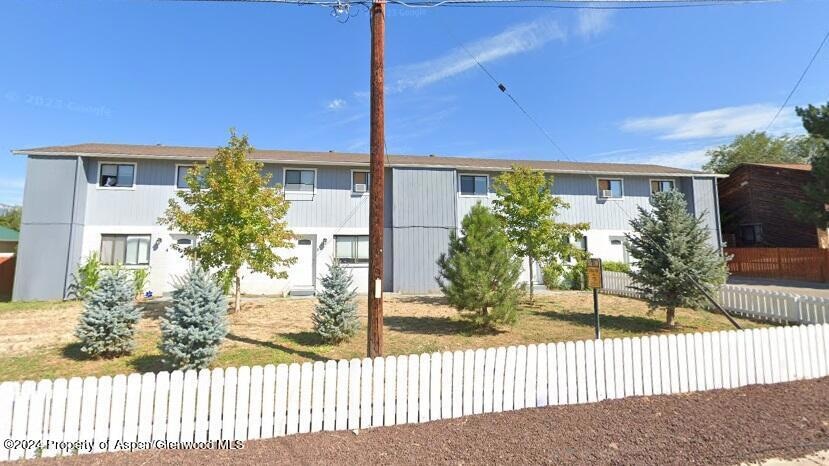 1322 E 7th St unit 3, Rifle, CO 81650 - photo 1