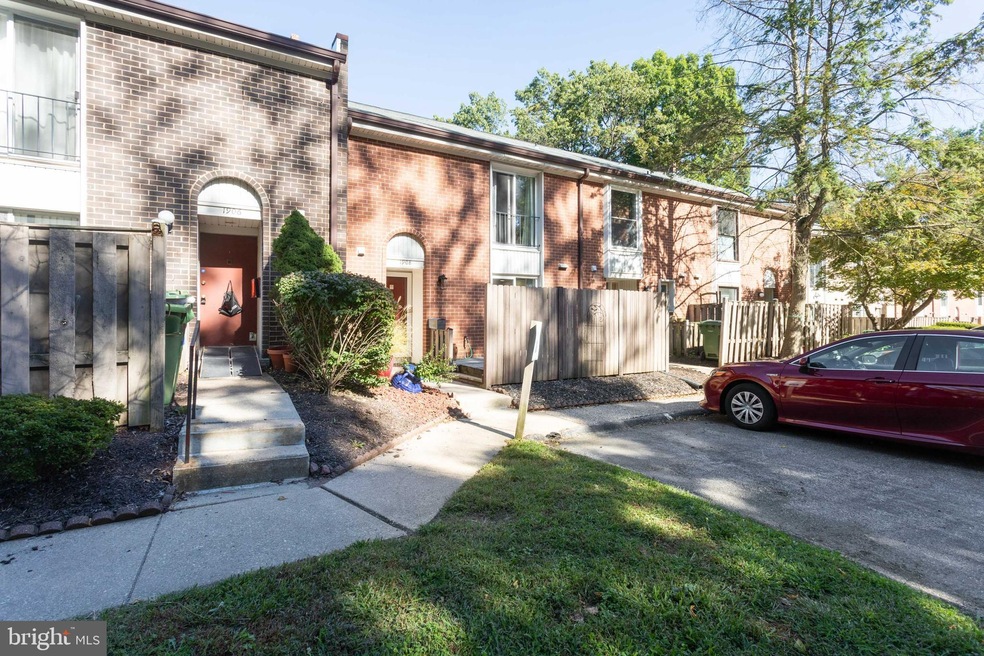 1908 Greenhaven Dr, Baltimore, MD 21209 - photo 1