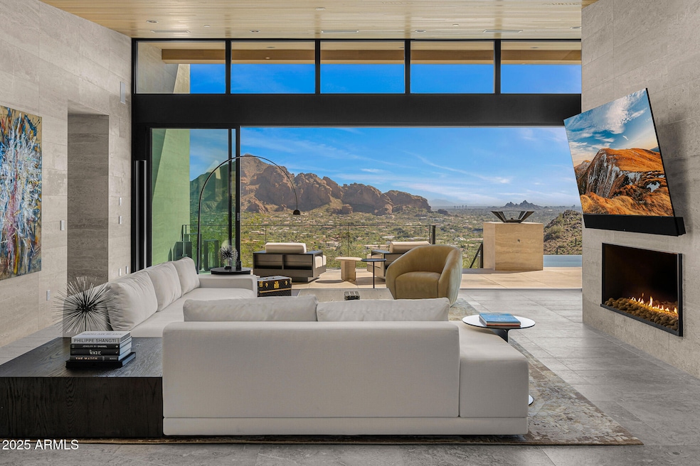 7050 N 39th Place, Paradise Valley, AZ 85253 - photo 1