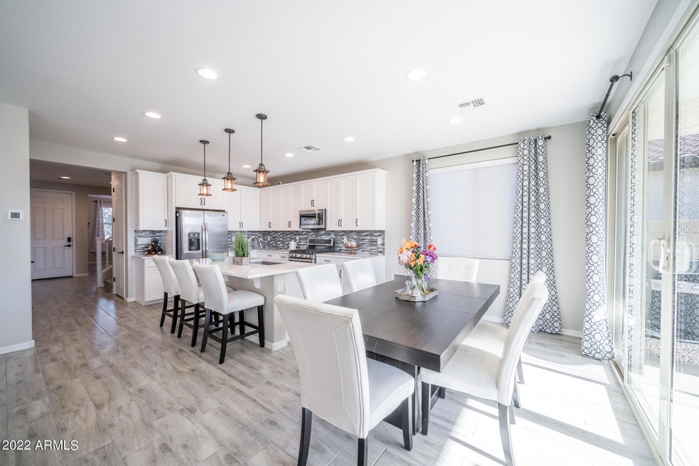 Kitchen/dining