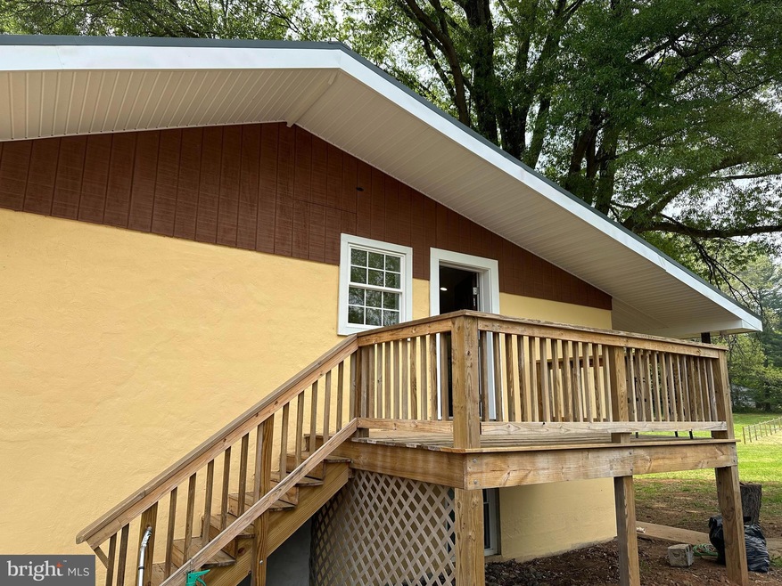 7898 Rogues Rd unit B, Catlett, VA 20119 - photo 1