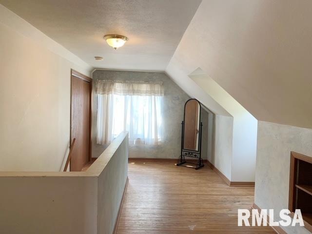 2237 W Rusholme St, Davenport, IA 52804 - photo 1